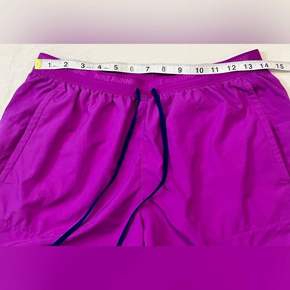 Nike Dri-Fit Women’s Fuchsia Athletic Running Drawstring Shorts Size Medium - Picture 6 of 16